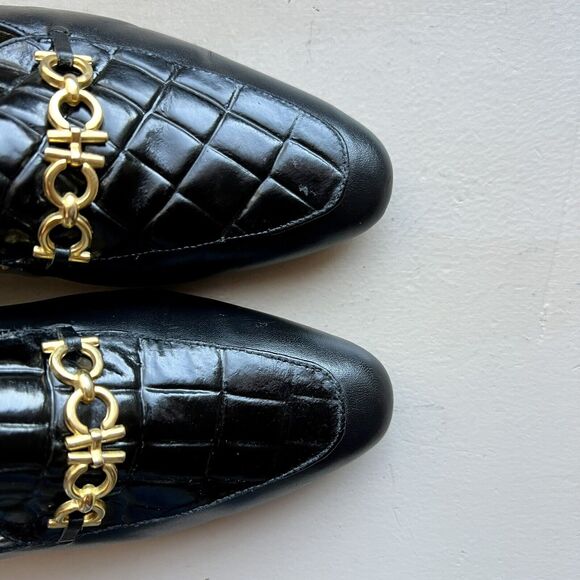 Francesca Black Leather Italian Loafers Quilted Top Gold Clasp EU 35.5 US 5 -5.5 - Picture 16 of 16